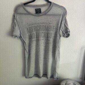 Abercrombie & Fitch Gray Graphic T-Shirt Distressed Casual Tee XS